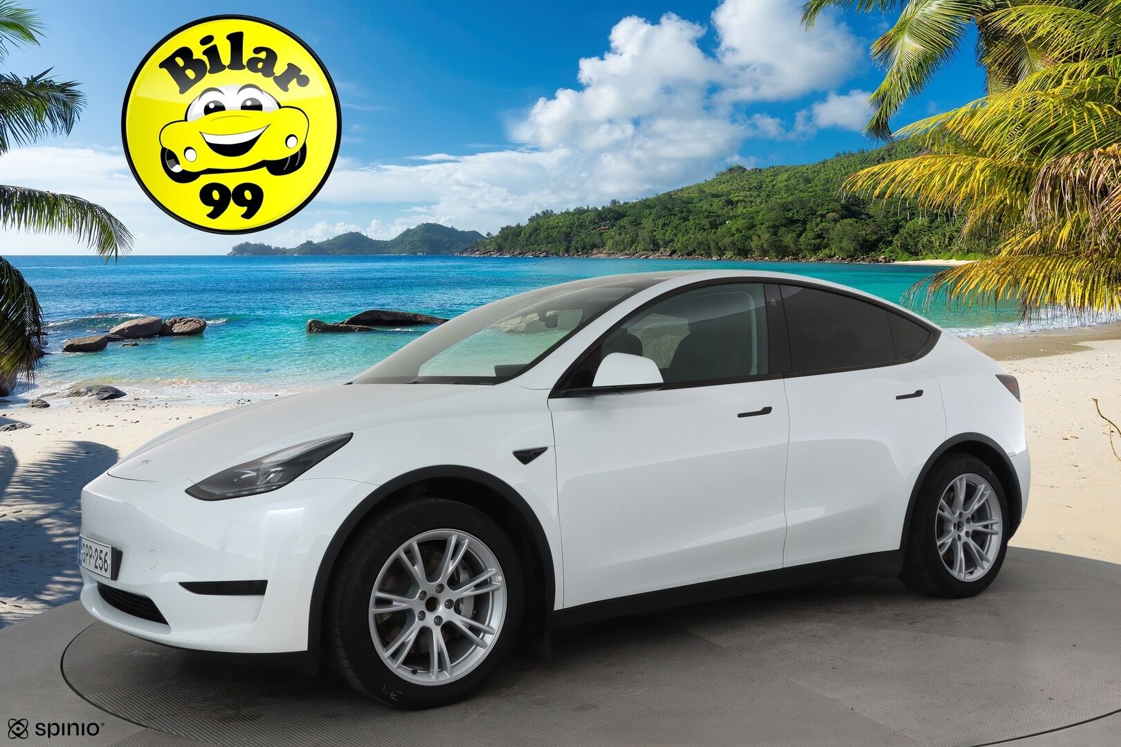 Tesla Model Y 2023 RWD - 3,99 % KORKOTARJOUS TÄHÄN AUTOON - 1Om Suomiauto / Lämpöpumppu / Vetokoukku / Matrix LED / Nahkasisusta / Premium Audio!