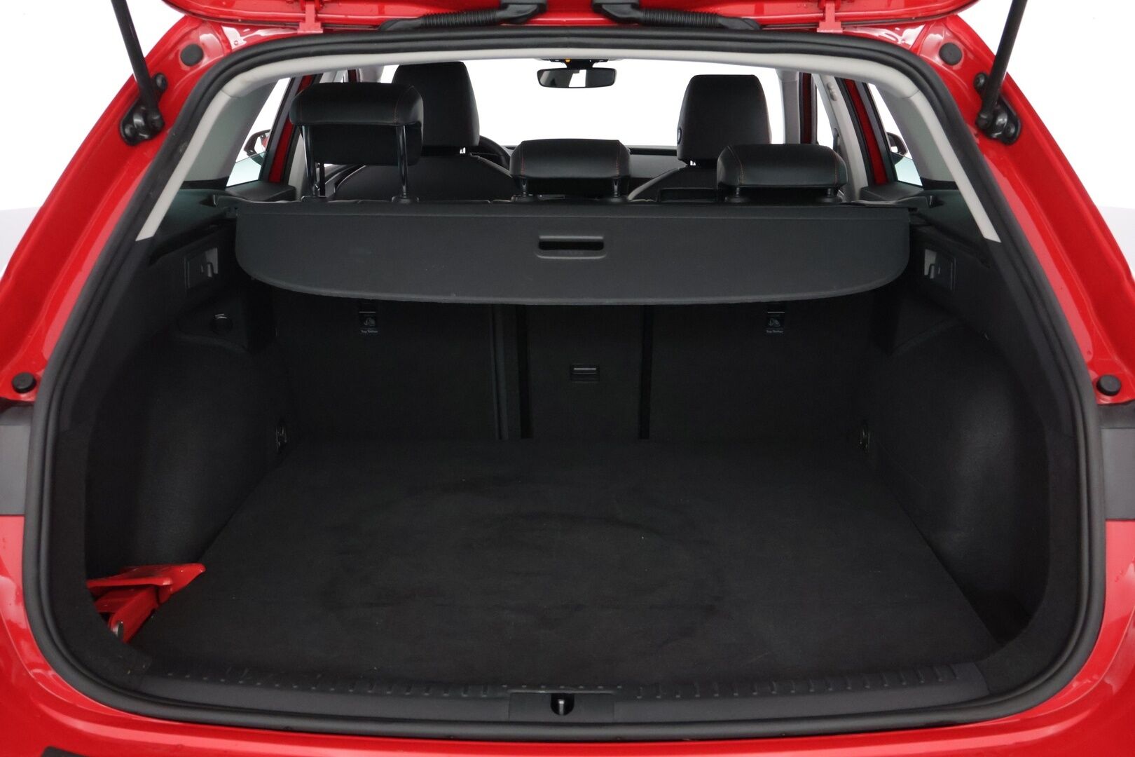 SEAT LEON SPORTSTOURER 2021 1,4 PHEV 204 eHybrid FR DSG ** Vakkari / P.Kamera / Navi / Lane assist ** - *Juuri huollettu / Taloudellinen / Hyvin varusteltu / 2x renkaat vantein*