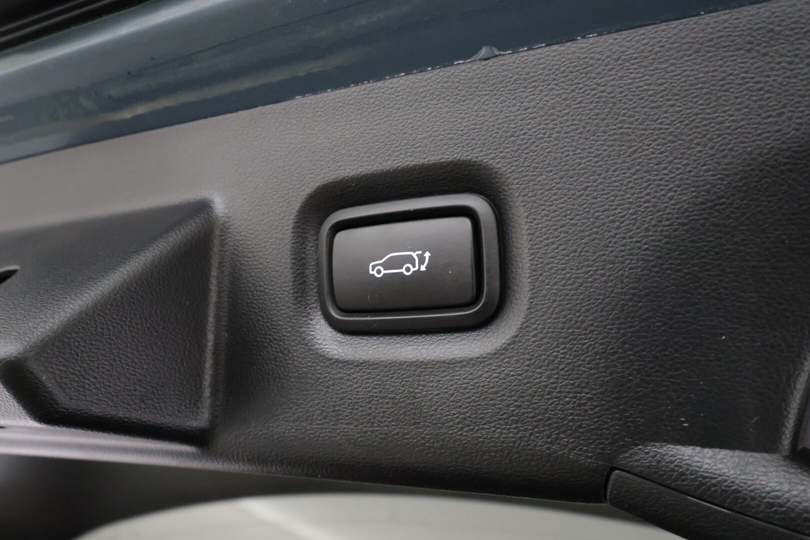 Hyundai IONIQ 5 2023 77 kWh 229 hv Style - | ACC | ILP | Koukku | BOSE | Sähköpenkki | Sähk. takaluukku | P.kamera | HDA | BSM | Lämm. ratti | 1-om suomiauto | 2x renkaat aluin | ALV | 