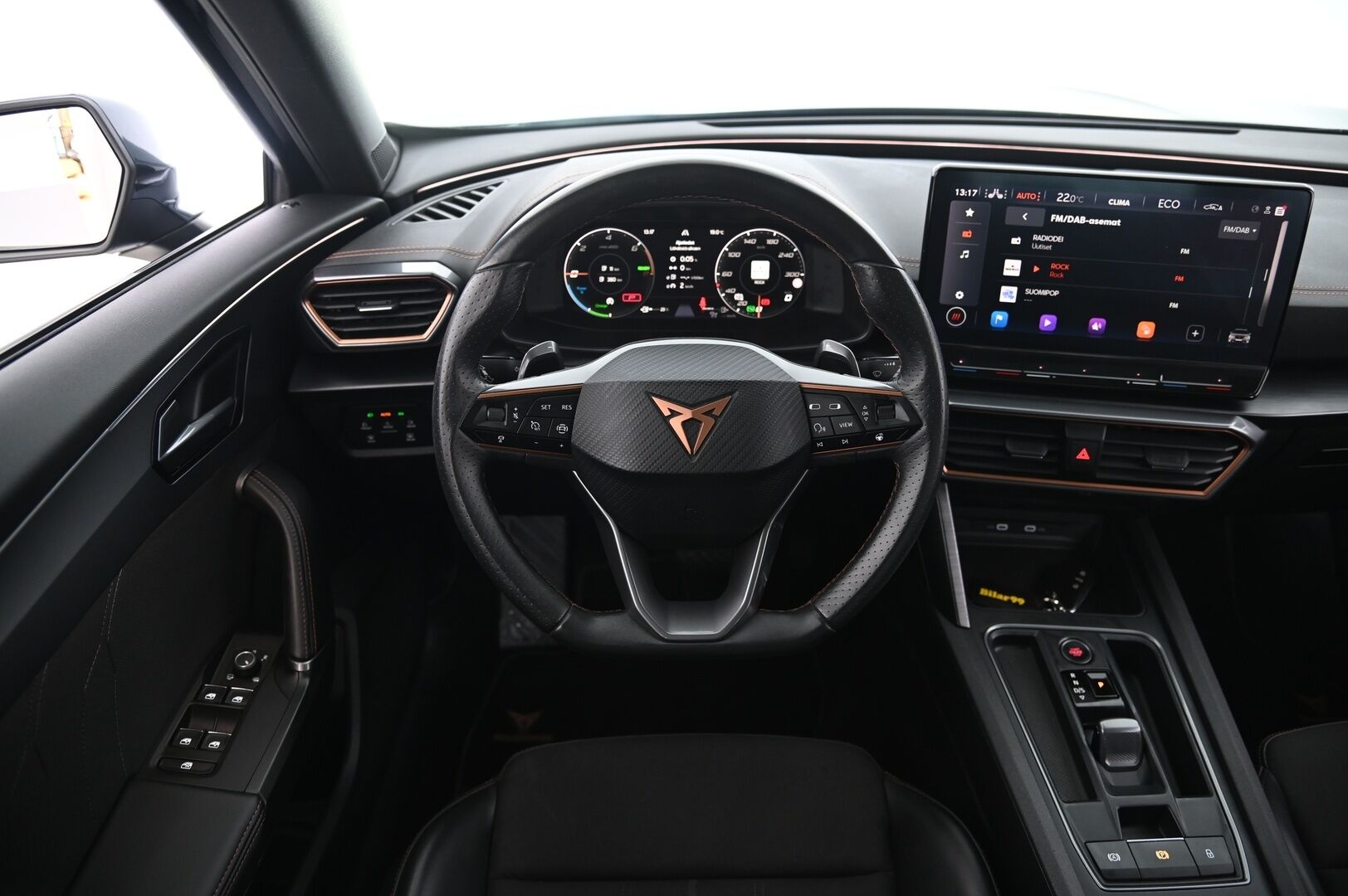 Cupra Formentor 2021 1.4 PHEV 150 kW e-HYBRID DSG *Panorama / ACC / Led-ajovalot / Digimittaristo* - *Leimaa 20.05.2027 / Juuri saapunut*