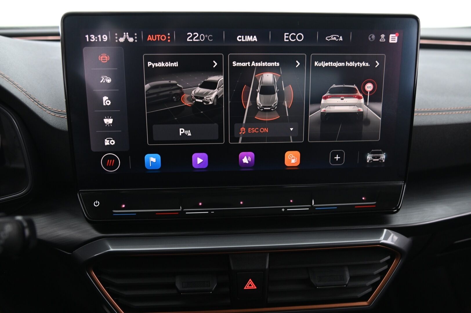 Cupra Formentor 2021 1.4 PHEV 150 kW e-HYBRID DSG *Panorama / ACC / Led-ajovalot / Digimittaristo* - *Leimaa 20.05.2027 / Juuri saapunut*
