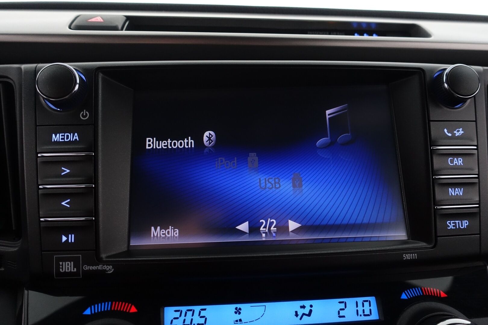 Toyota RAV4 2016 2,5 Hybrid AWD Premium Business - | Adapt. Cruise | KeylessGO | P.Kamera | JBL | Sähköpenkit | Musta Sisäkatto |