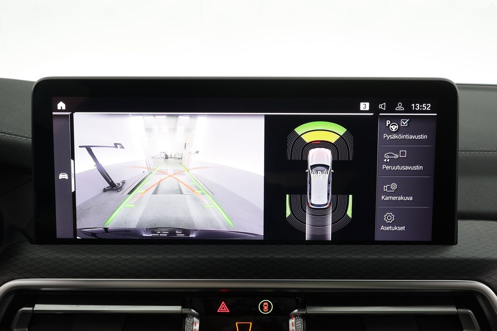 BMW iX3 2022 G08 M Sport Charged * ACC / Panorama / P.kamera / Adapt.LED / Muistipenkki / Koukku / Navi / Comfort Access * - Merkkihuollettu / Akku kuntotarkastettu SoH 97,2%