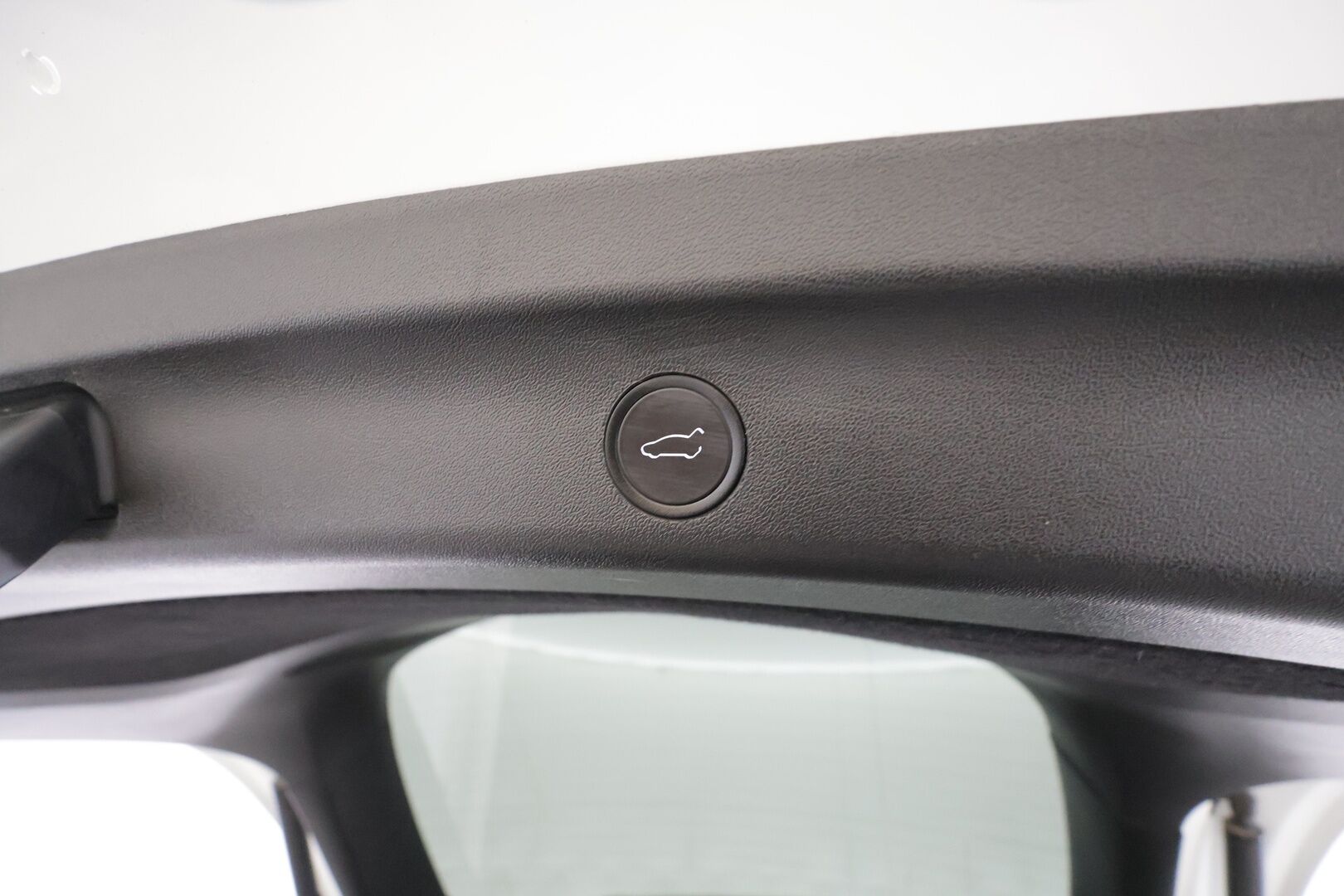 Tesla Model Y 2022 Long Range Dual motor AWD - | ACC | Koukku | ILP | Ryzen | Matrix | Lasikatto | Premium audio | P.kamera | Akuston esilämmitys | 2x renkaat aluin |