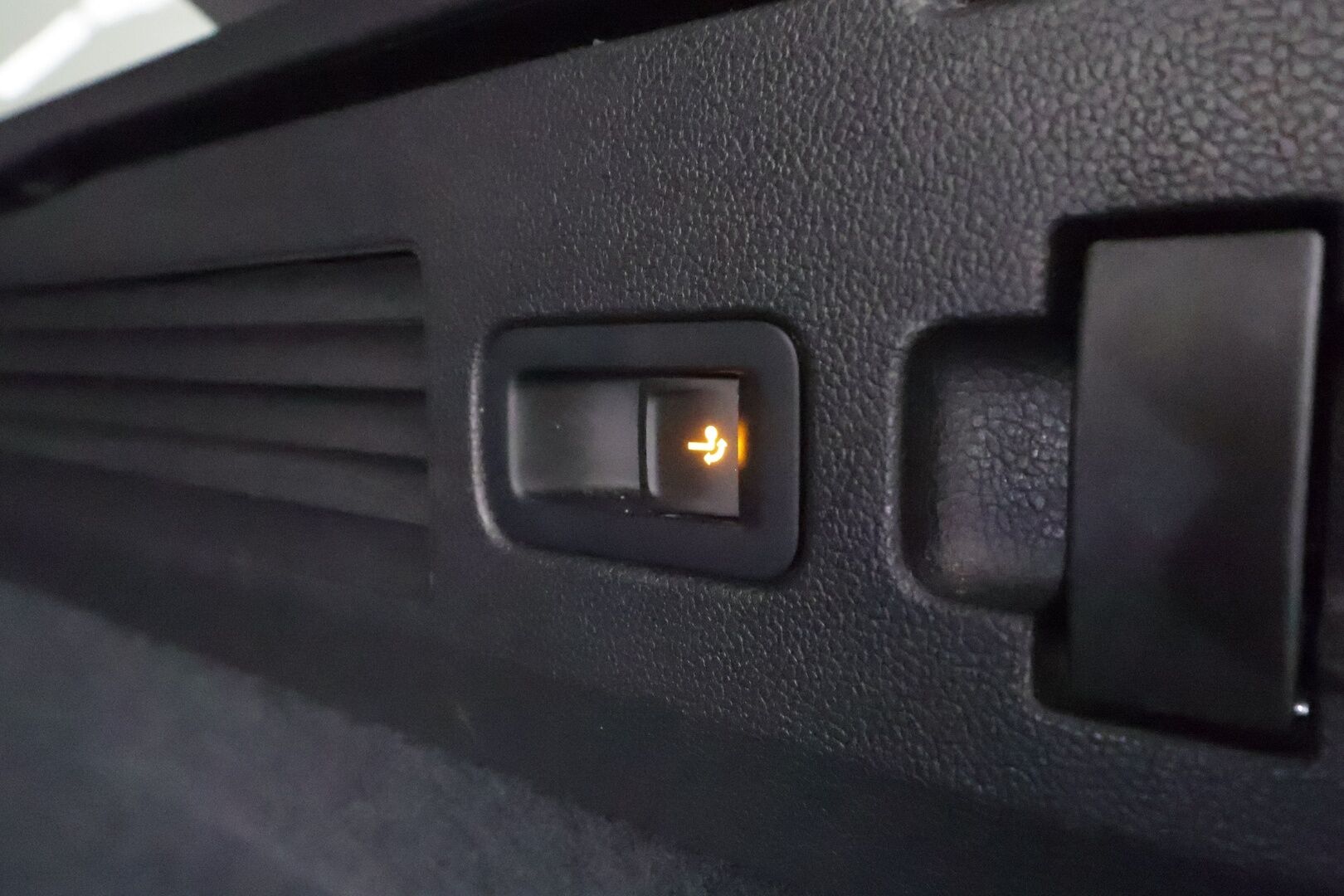 Volkswagen Arteon 2022 Shooting Brake R-Line eHybrid 160 kW DSG *ACC / LED / Koukku / Keyless* - Webasto / Navi / P.Kamera / Kahdet renkaat aluvanteilla - HULLUT AVAJAISHULINAT KORKOTARJOUS 3,29 %