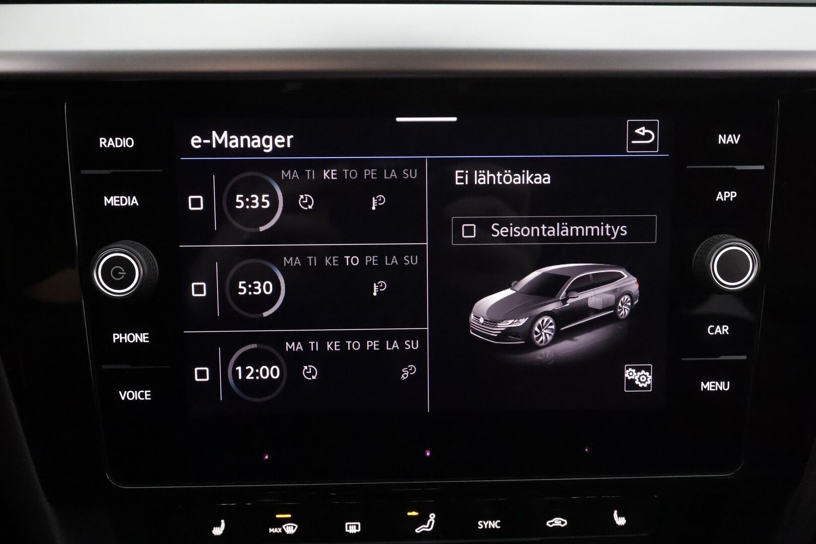 Volkswagen Arteon 2022 Shooting Brake R-Line eHybrid 160 kW DSG * ACC / Webasto / LED / Koukku / Navi / Keyless * - P.Kamera / Kahdet renkaat aluvanteilla