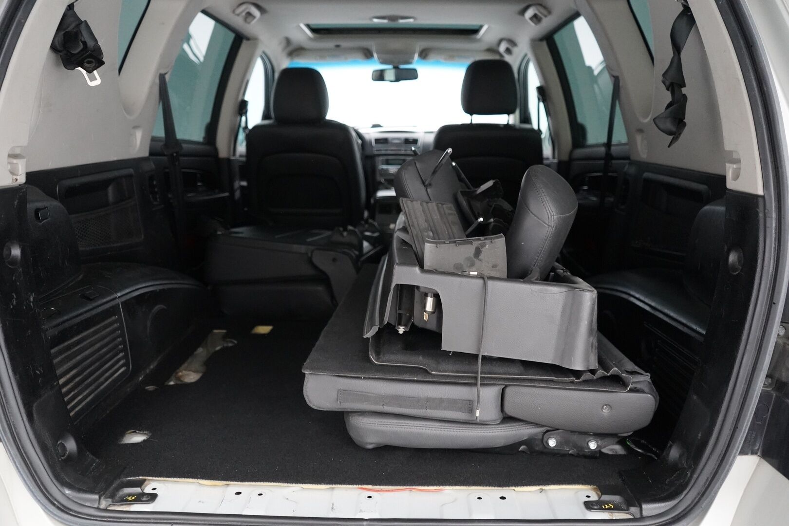 Ssangyong Rexton 2016 D20 AWD 5AT QUARTZ LIMITED - | Vakkari | Kuskinpenkki sähkö+muisti | Kattoikkuna | Pakettiautoksi rekisteröity | 2x Renkaat | Seuraava katsastus 10/26 | 