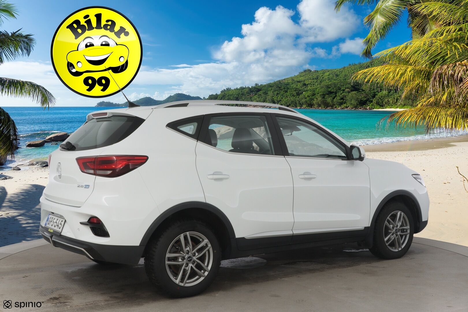 MG ZS 2023 Luxory 70 kWh *Panorama / ACC / 360 kamera / Nahat* - *2x Renkaat ja vanteet / Suomi-auto / SoH 97%!*