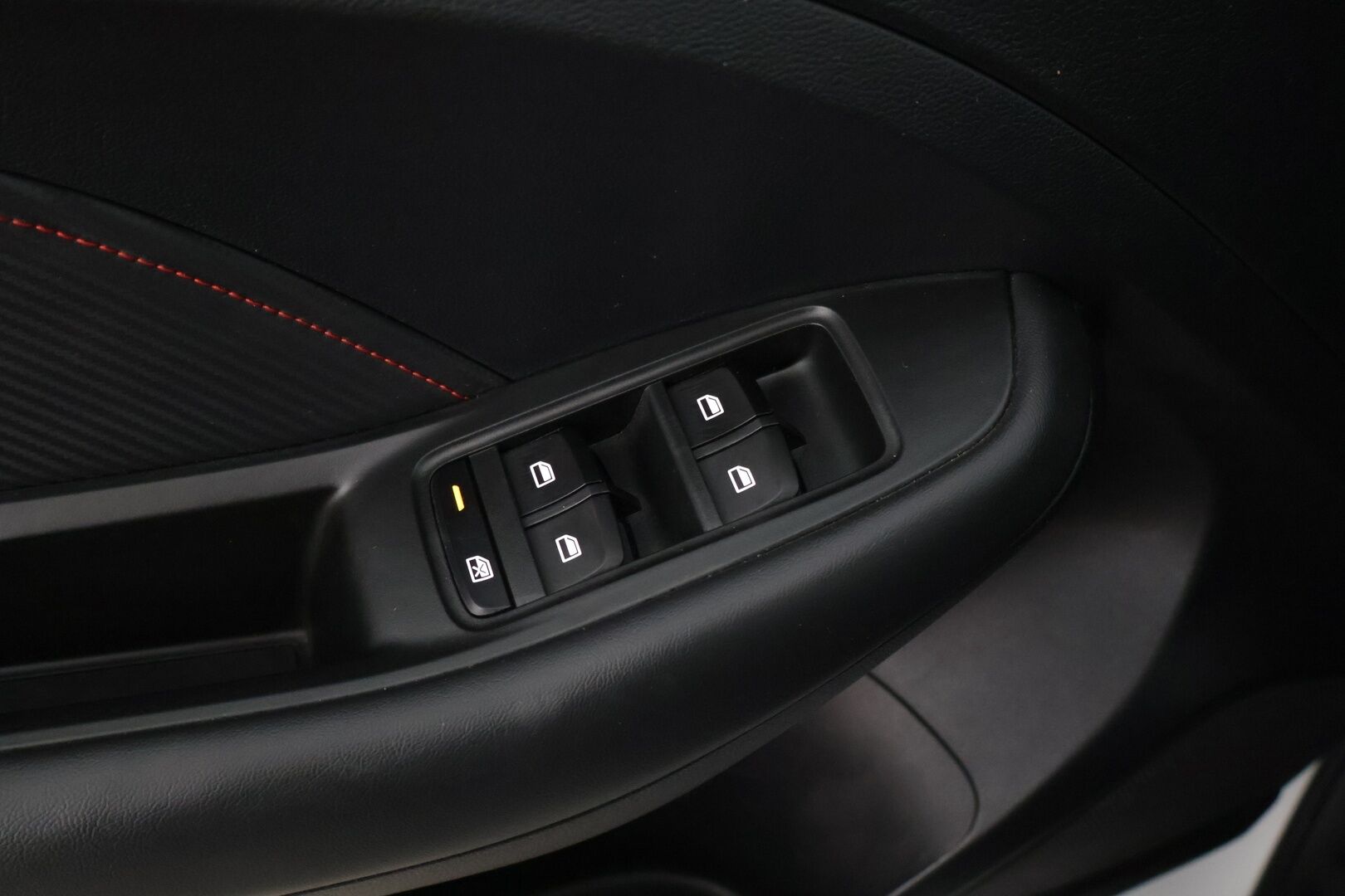 MG ZS 2023 Luxory 70 kWh *Panorama / ACC / 360 kamera / Nahat* - *2x Renkaat ja vanteet / Suomi-auto / SoH 97%!* - HULLUT JOULUT KORKOTARJOUS 2,49% 