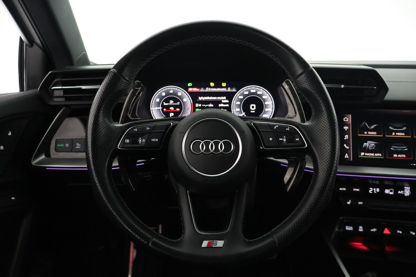 Audi A3 2021 Sportback Business S line 40 TFSI e 150kW S tronic - Adapt. Vak | P-kamera | Muistipenkki | Urheiluistuimet | Digimittaristo | LED | SOH 91.7% | Huippuvarusteltu! | 