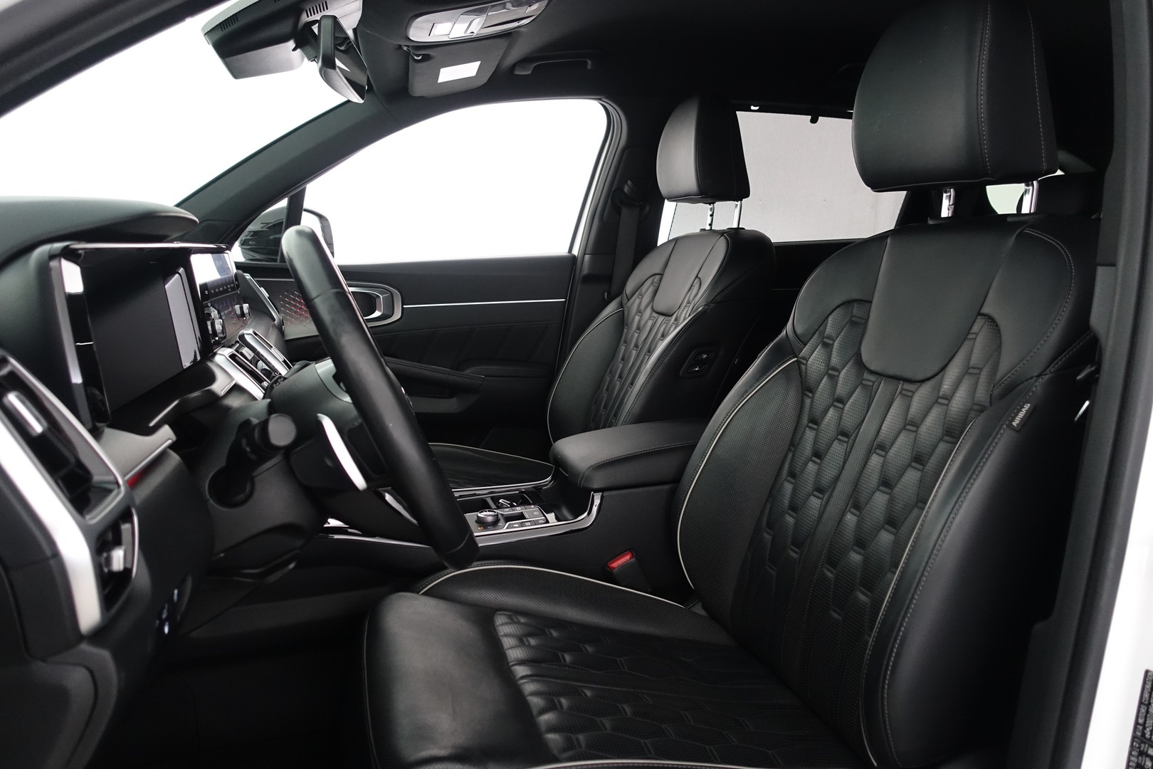 Kia Sorento 2021 1,6 T-GDI Plug-in Hybrid AWD Business Luxury AT 5P - 2. Omisteinen | Adapt. Vakkari | HUD | Bliss | Bose | Ilmastoidut penkit | Keyless | Vetokoukku |