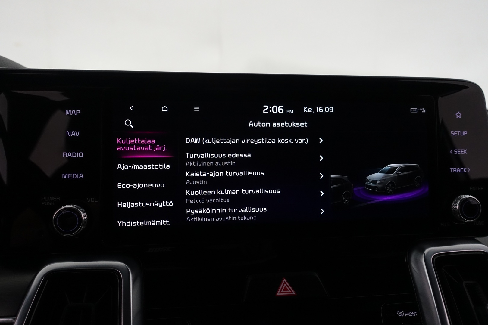 Kia Sorento 2021 1,6 T-GDI Plug-in Hybrid AWD Business Luxury AT 5P - 2. Omisteinen | Adapt. Vakkari | HUD | Bliss | Bose | Ilmastoidut penkit | Keyless | Vetokoukku |