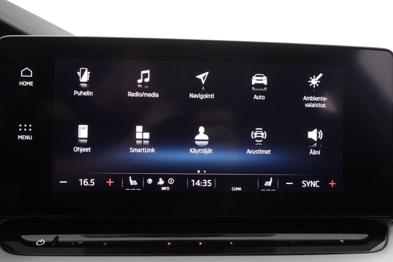Skoda Octavia 2024 Combi 1.5 TSI Style eTEC DSG Autom. - | Webasto | Koukku | ACC | P.Kamera | Matrix-LED | Kaistavahti | Navi | Keyless | Digimittaristo | 1-om Suomi-auto | Kahdet renkaat | 