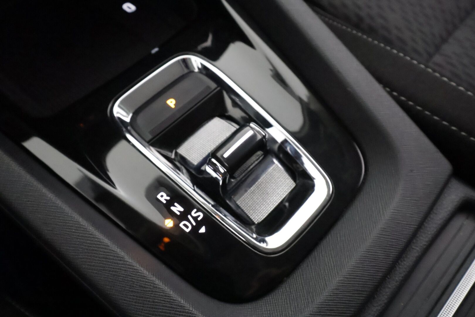 Skoda Octavia 2024 Combi 1.5 TSI Style eTEC DSG Autom. - | Webasto | Koukku | ACC | P.Kamera | Matrix-LED | Kaistavahti | Navi | Keyless | Digimittaristo | 1-om Suomi-auto | Kahdet renkaat | 