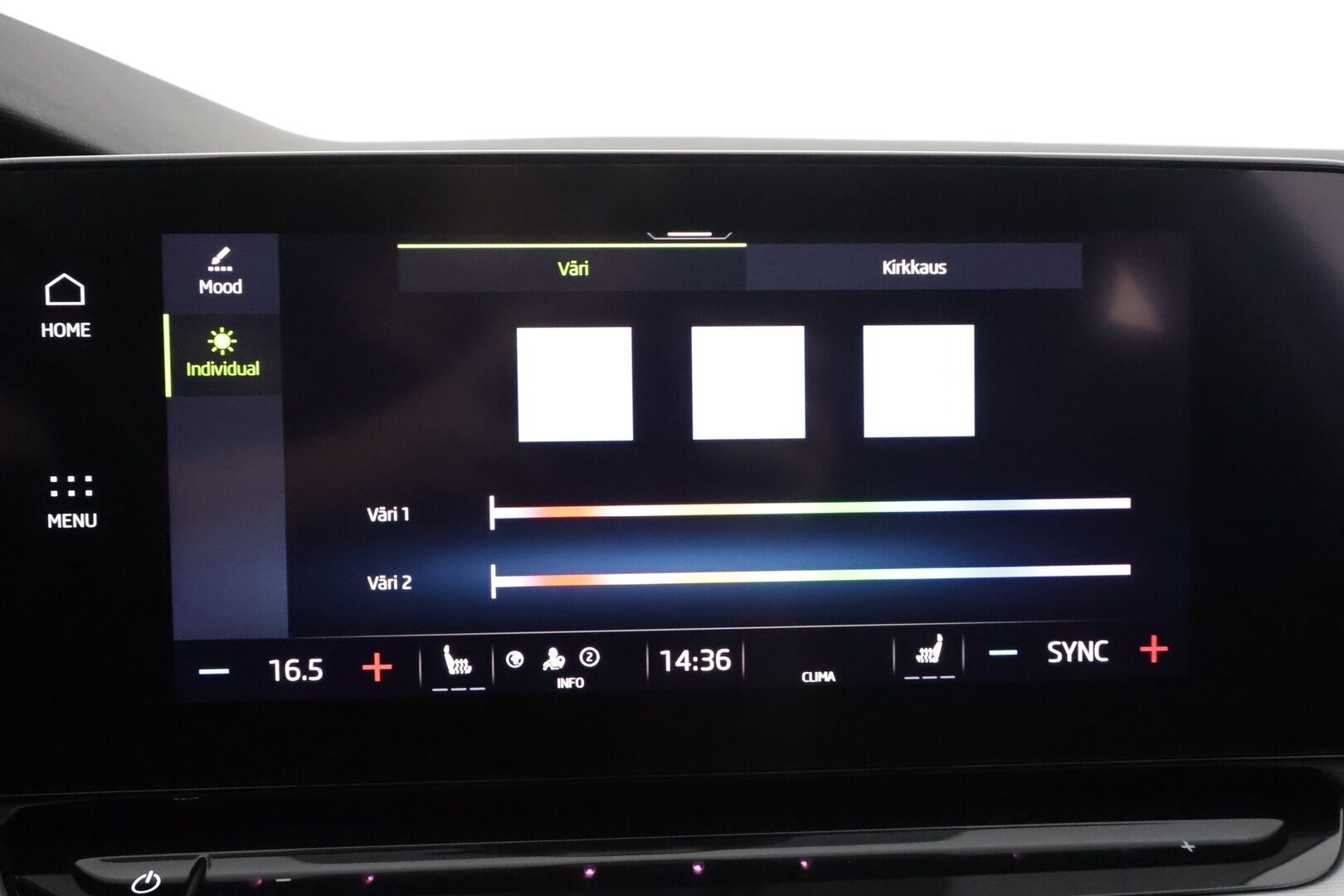 Skoda Octavia 2024 Combi 1.5 TSI Style eTEC DSG Autom. - | Webasto | Koukku | ACC | P.Kamera | Matrix-LED | Kaistavahti | Navi | Keyless | Digimittaristo | 1-om Suomi-auto | Kahdet renkaat | 