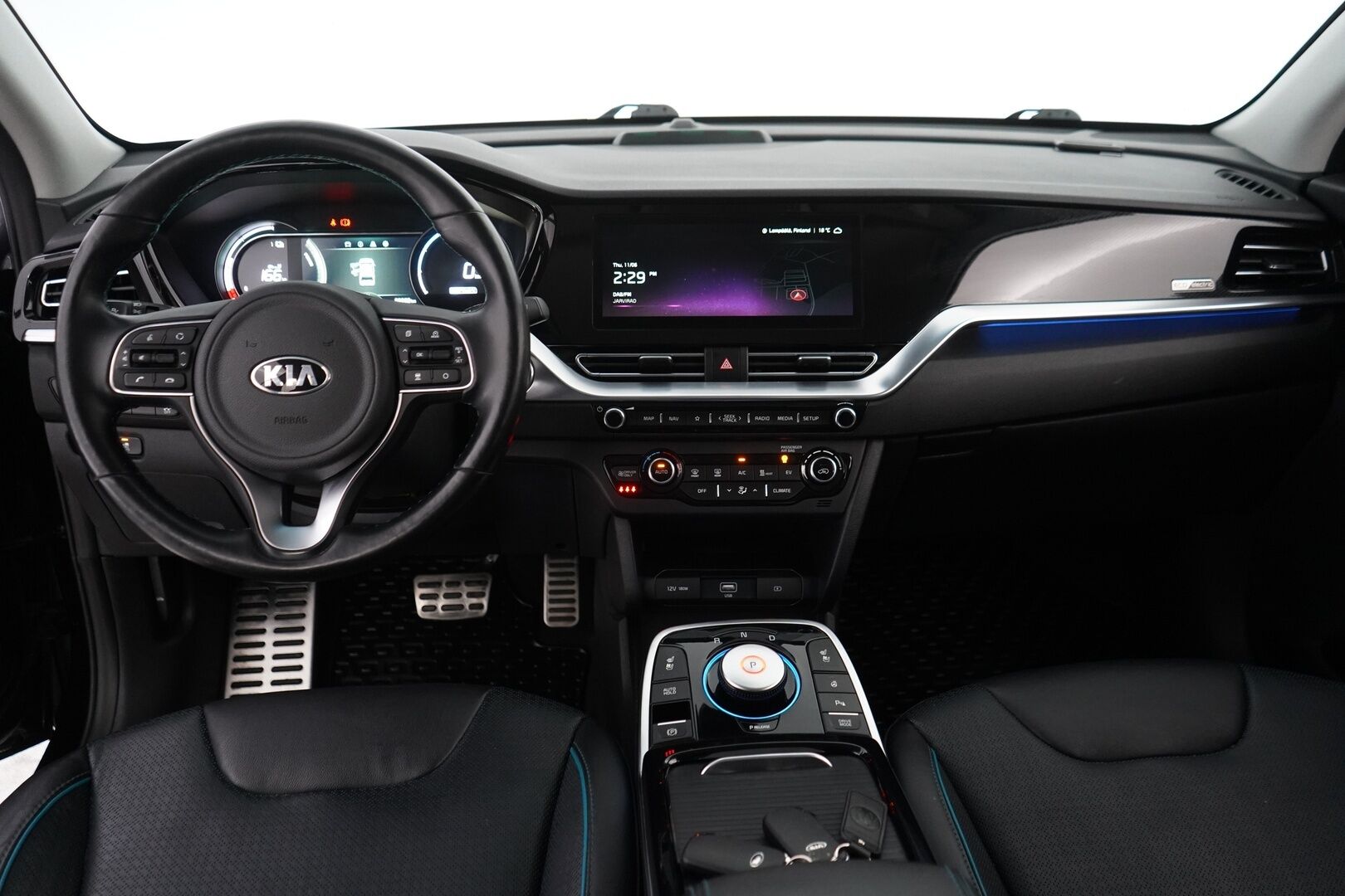 Kia Niro Electric 2021 Business Luxury 64 kWh 204 hv - ACC | Ilmastoidut nahat | Kamera | Navi | Kahdet renkaat aluvantein | SOH 94,5% | Android & Apple 