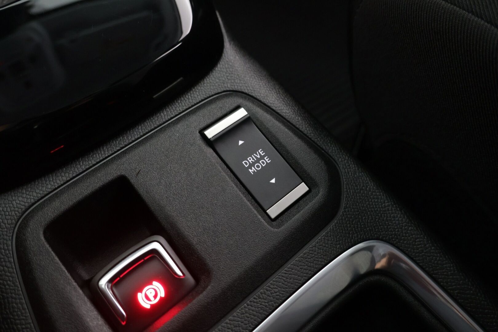 Opel Corsa 2024 Hybrid 100 A 125 v. Edition - Vakkari | Apple Carplay | Lohko ja sisätilanlämmitin | P-Kamera