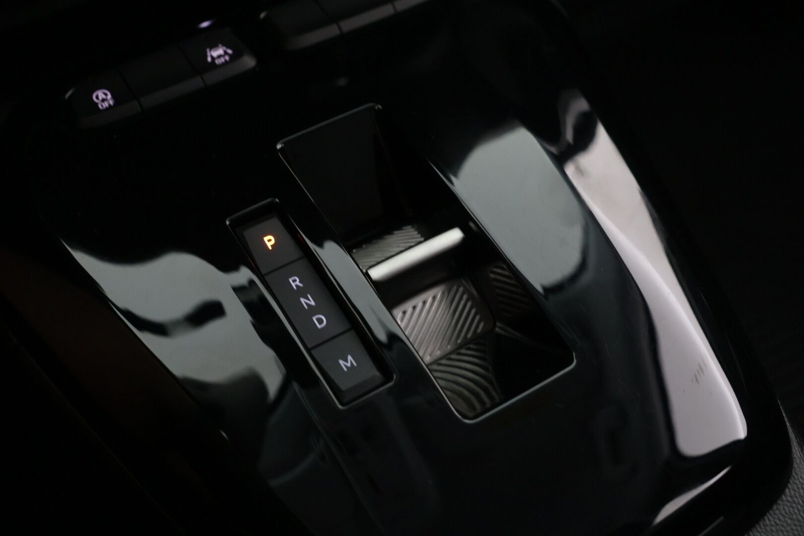 Opel Corsa 2024 Hybrid 100 A 125 v. Edition - Vakkari | Apple Carplay | Lohko ja sisätilanlämmitin | P-Kamera