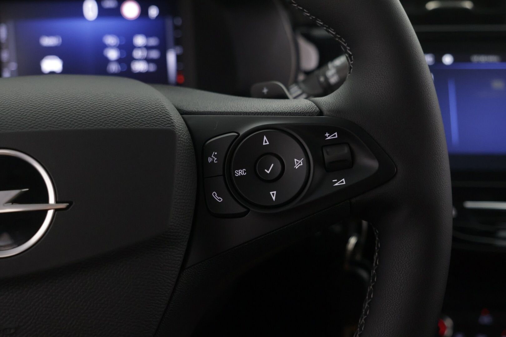 Opel Corsa 2024 Hybrid 100 A 125 v. Edition - Vakkari | Apple Carplay | Lohko ja sisätilanlämmitin | P-Kamera