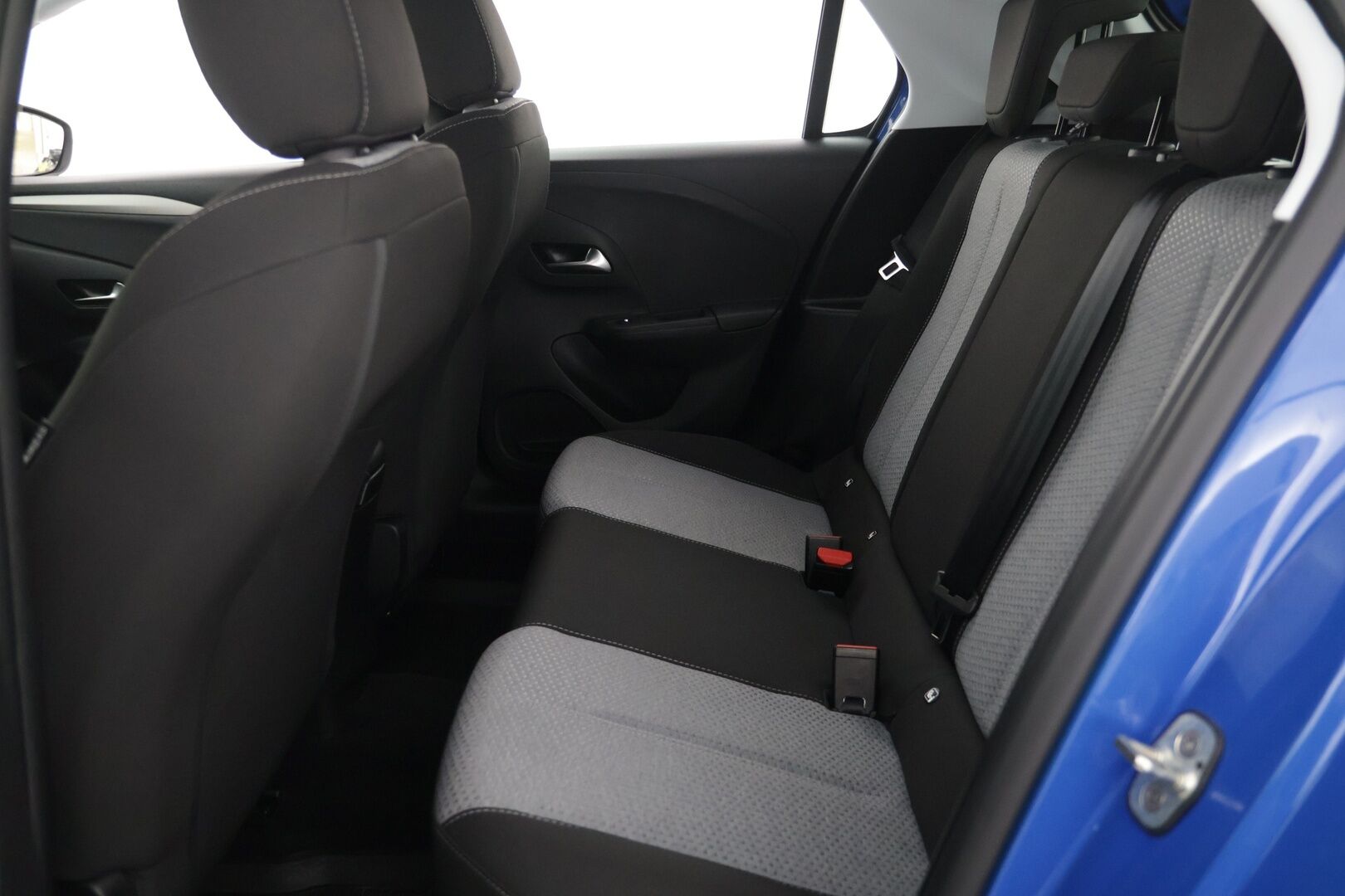 Opel Corsa 2024 Hybrid 100 A 125 v. Edition - Vakkari | Apple Carplay | Lohko ja sisätilanlämmitin | P-Kamera