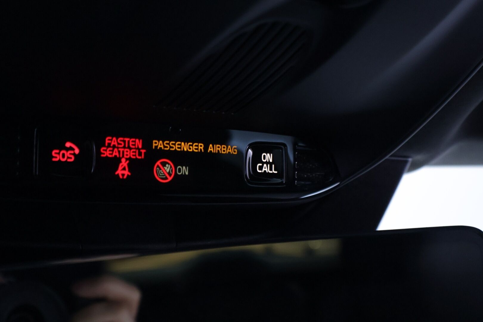 Volvo XC90 2018 T8 Twin Engine AWD R-Design *Webasto / Koukku alletaittuva / HUD / Adapt.LED / S.Luukku* - *Asiallinen huoltohistoria / Jakopää tehty hiljattain!!* - HULLUT AVAJAISHULINAT KORKOTARJOUS 3,29 %