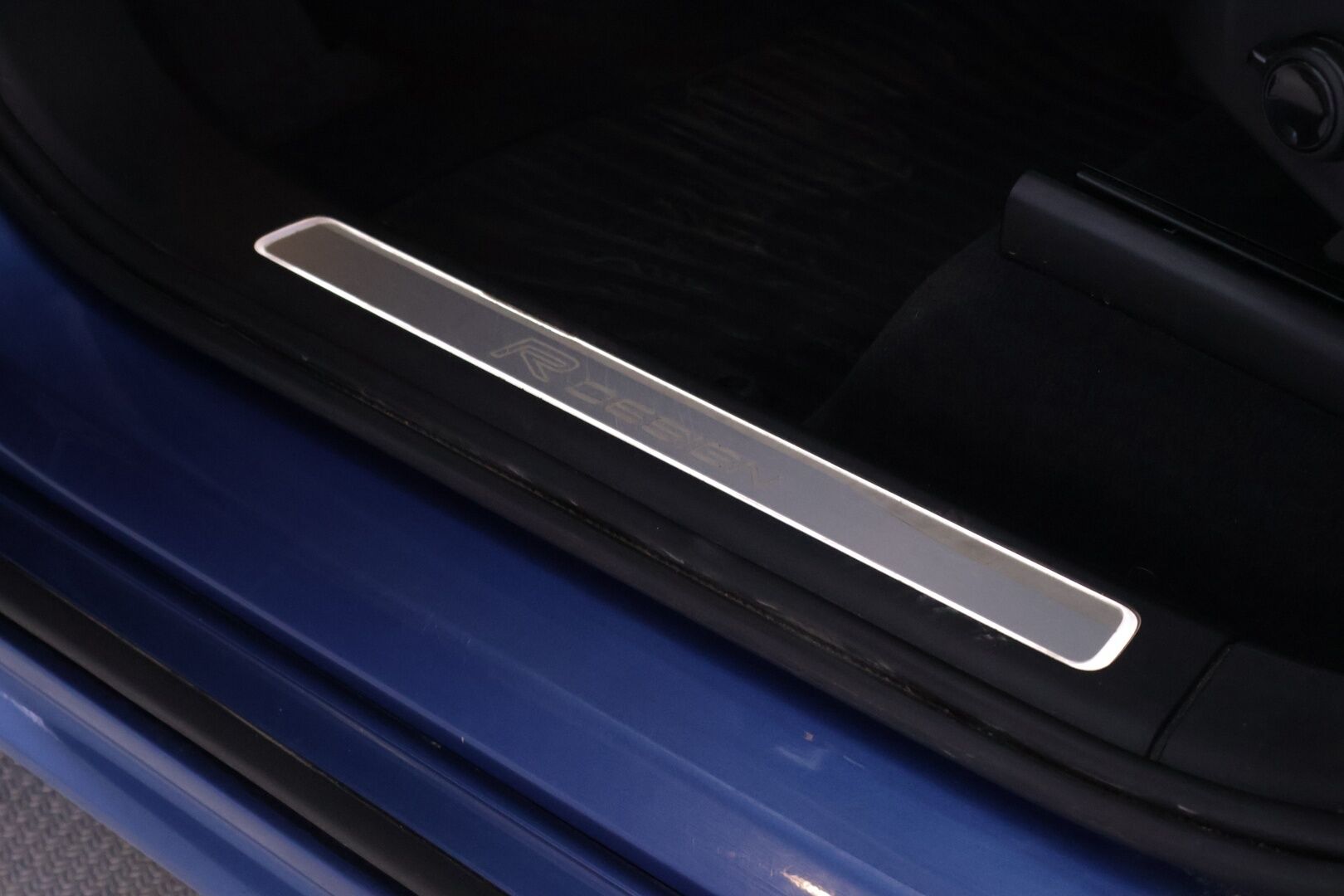 Volvo XC90 2018 T8 Twin Engine AWD R-Design *Webasto / Koukku alletaittuva / HUD / Adapt.LED / S.Luukku* - *Asiallinen huoltohistoria / Jakopää tehty hiljattain!!* - HULLUT AVAJAISHULINAT KORKOTARJOUS 3,29 %