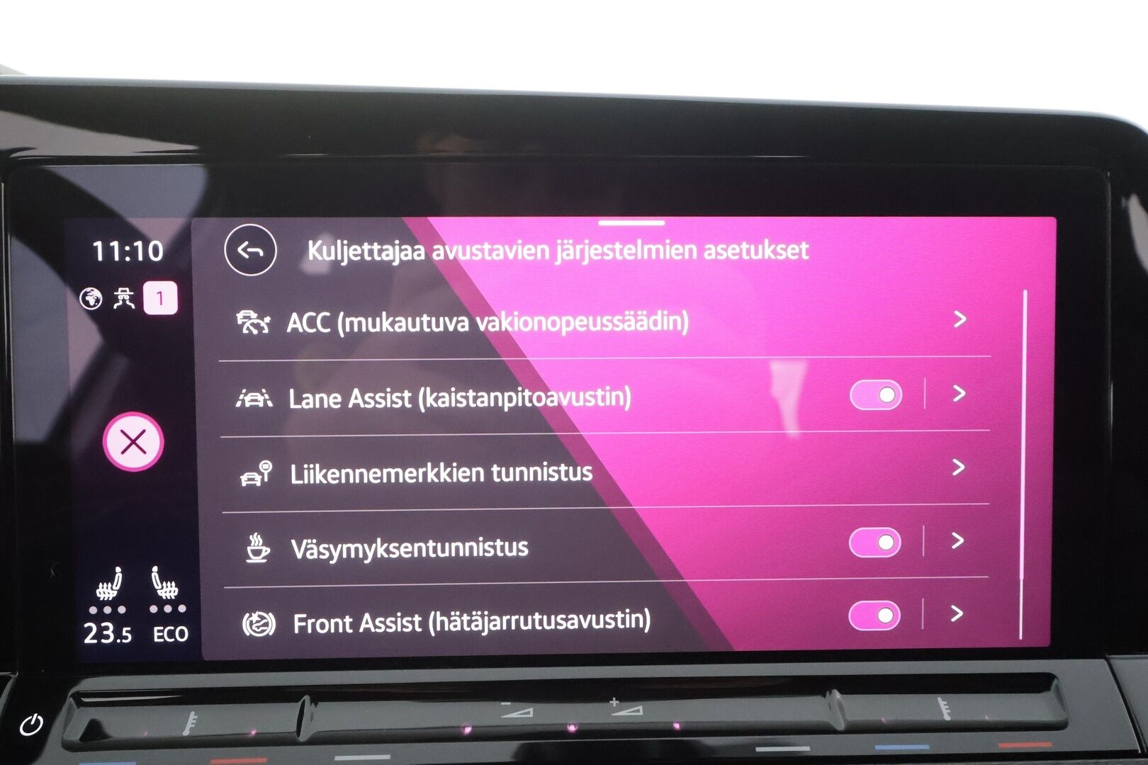 Volkswagen Golf 2021 GTE 180 kW (PHEV) DSG-automaatti - | ACC | LED | P.Tutkat | Ratinlämmitys | Digimittaristo | Apple&Android | Kahdet Renkaat |