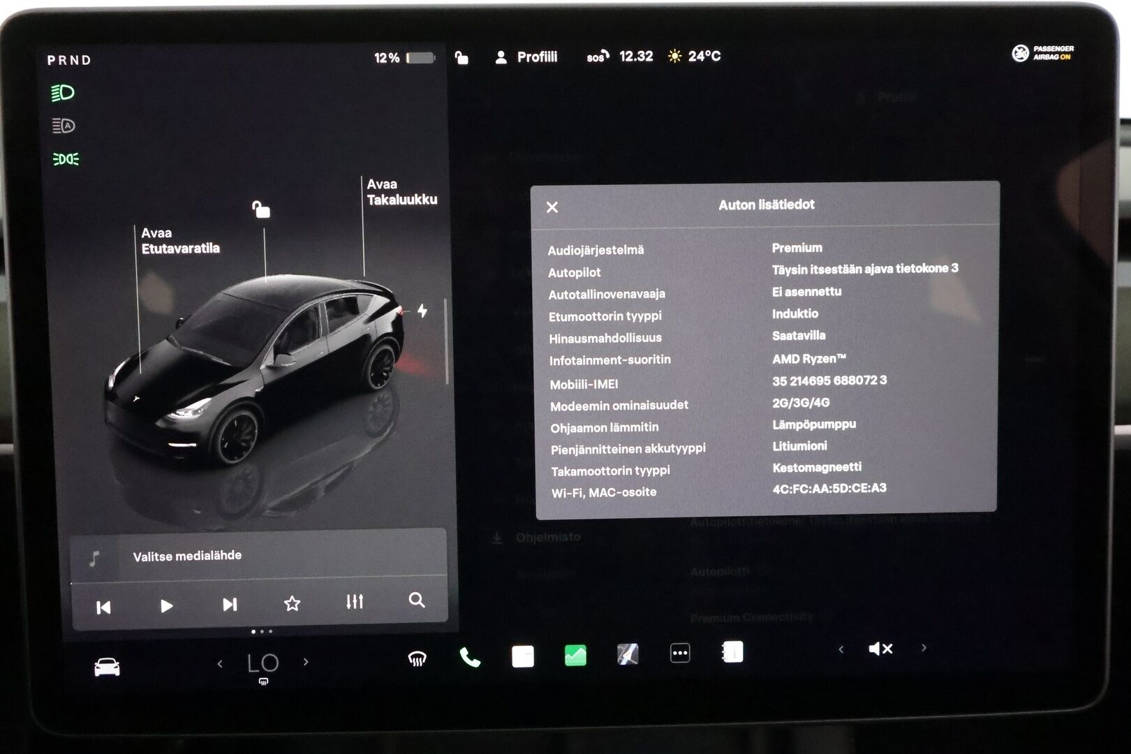 Tesla Model Y 2022 Performance - 3,99 % KORKOTARJOUS TÄHÄN AUTOON - Koukku / Lämpöpumppu / Matrix LED / Lasikatto / Premium Audio / Nahkasisusta / 2x Renkaat / Juuri tullut Tampereelle!