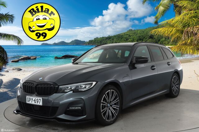 BMW 330 2021