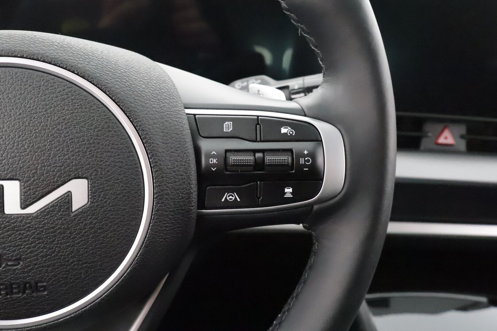 Kia Sportage 2025 1.6 T-GDI AWD Plug-in Hybrid EX AT 245hv * ACC / Lohko / Keyless / P.Kamera / LED / Apple&Android * - 1.Om Suomi-auto / Kahdet Renkaat - HULLUT AVAJAISHULINAT KORKOTARJOUS 3,29 %