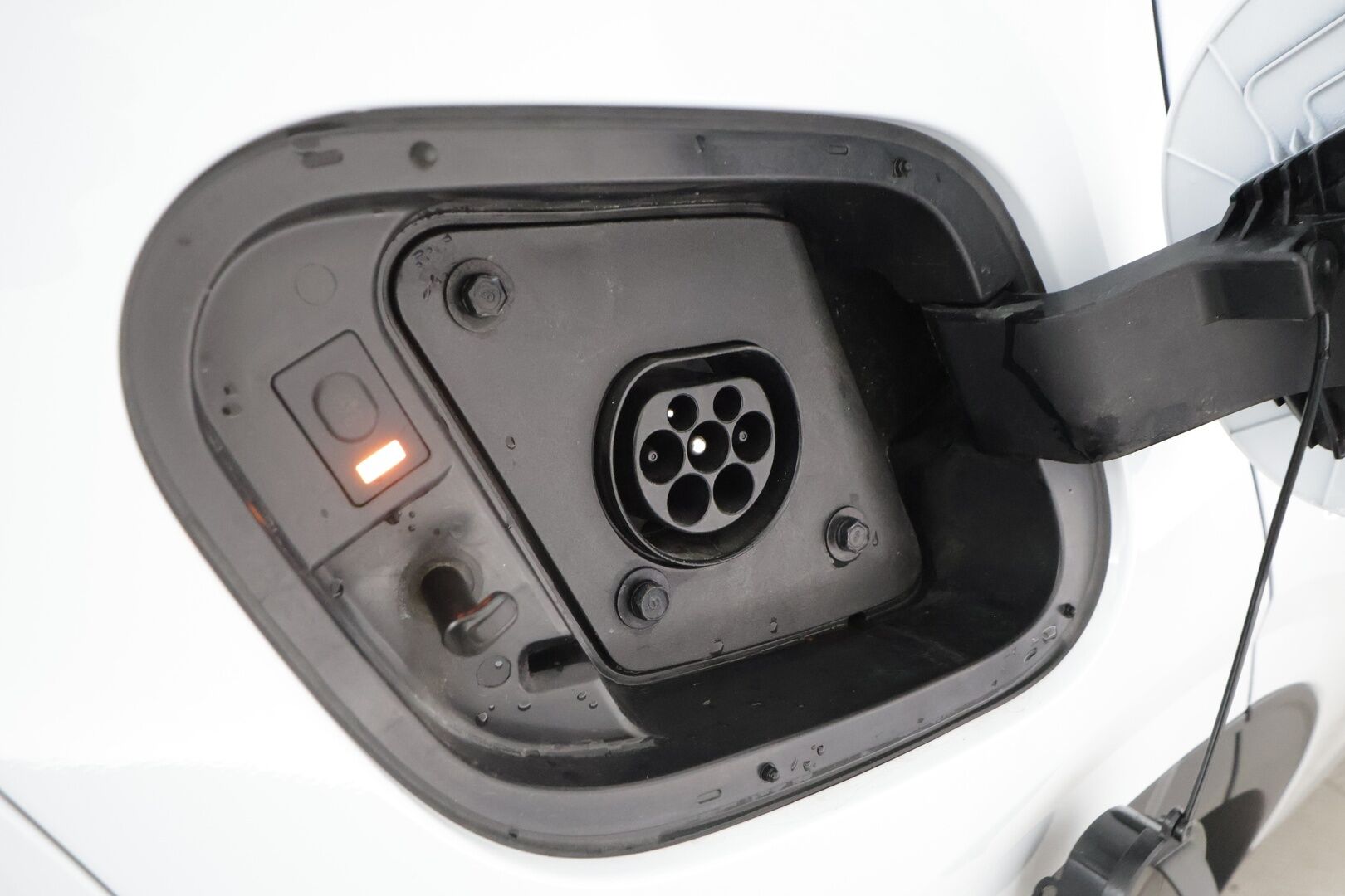 Kia Sportage 2025 1.6 T-GDI AWD Plug-in Hybrid EX AT 245hv * ACC / Lohko / Keyless / P.Kamera / LED / Apple&Android * - 1.Om Suomi-auto / Kahdet Renkaat - HULLUT AVAJAISHULINAT KORKOTARJOUS 3,29 %