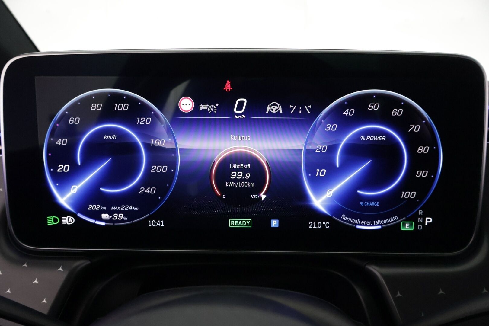 Mercedes-Benz EQE 2022 350 4MATIC AMG-Line - 2,99 % KORKOTARJOUS TÄHÄN AUTOON - Distronic Plus / Burmester / Panorama / 360° Kamera / Sporttipenkit Muistilla / Digital Light / KeylessGo / Ohjausavustin / 2x renkaat aluvanteilla