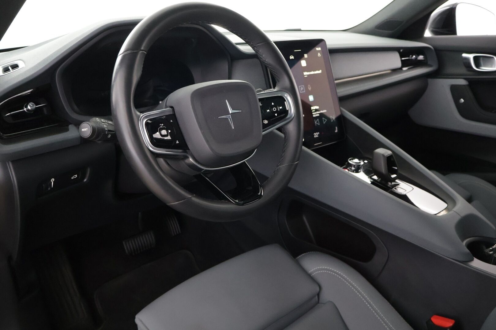Polestar 2 2021 Launch Edition, 300kW, 78kWh - | H&K | 360-kamera | ACC | Koukku | LED-valot | Neliveto | Keyless | Lasikatto | Sähkökontti | Muistipenkki