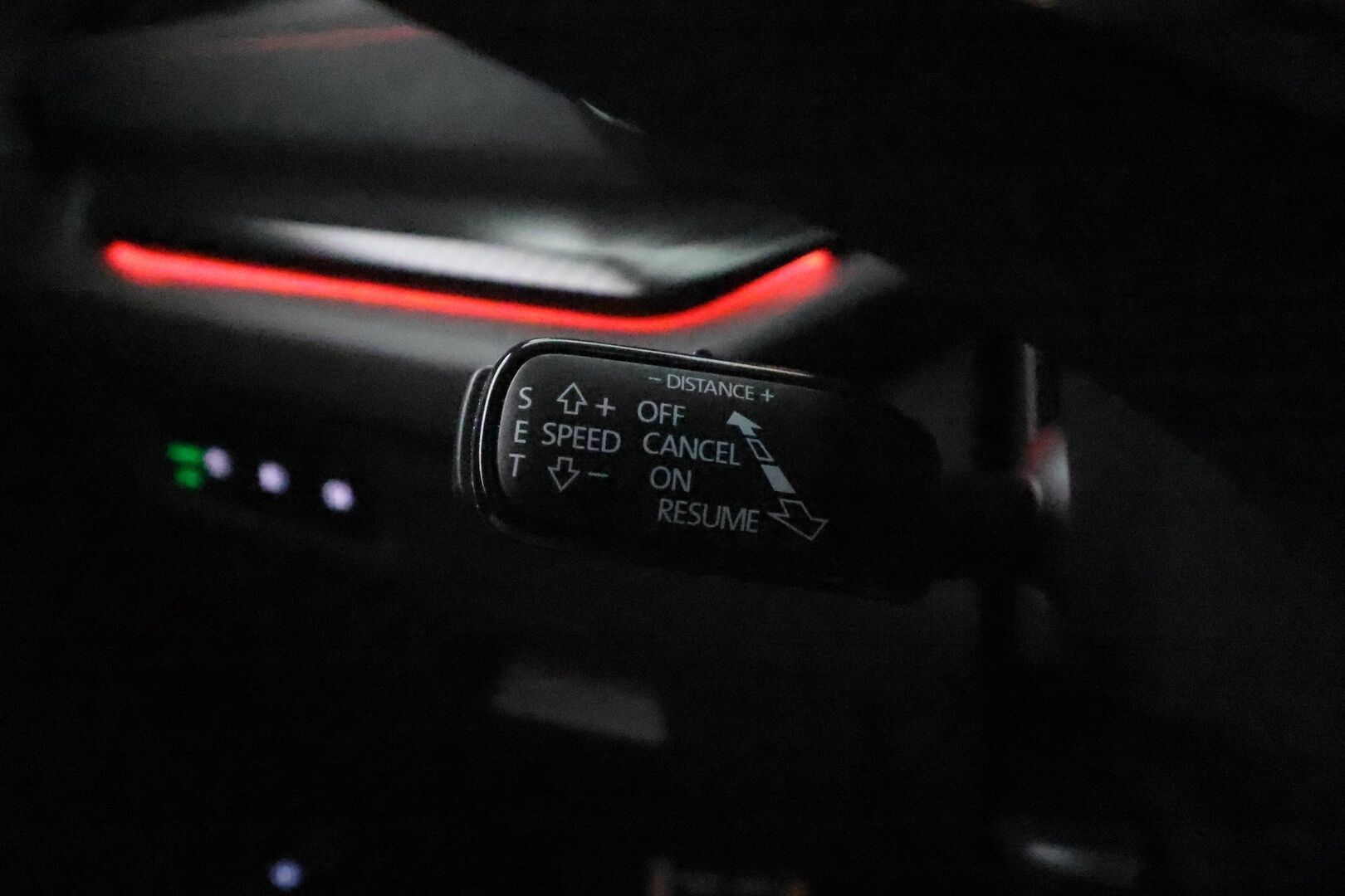 Skoda Octavia 2024 1.4 TSI PHEV RS iV DSG *Koukku / ACC / Matrix-LED / P.Kamera / Navi / Kaistavahti / Digimittaristo / Keyless* - Akku kuntotarkastettu / 2x Latauskaapelit / Kahdet Renkaat / Merkkihuollettu! - HULLU BLACKWEEK KORKOTARJOUS 2,49%