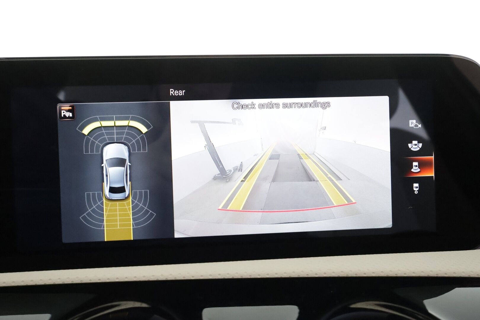 Mercedes-Benz A 2021 250 e A sedan Business Style Edition EQ Power * Distronic Pro / Koukku / Multibeam / Midline / Nahat / Keyless / Widescreen * - Suomi-auto / Kahdet renkaat aluvanteilla - HULLUT AVAJAISHULINAT KORKOTARJOUS 3,29 %