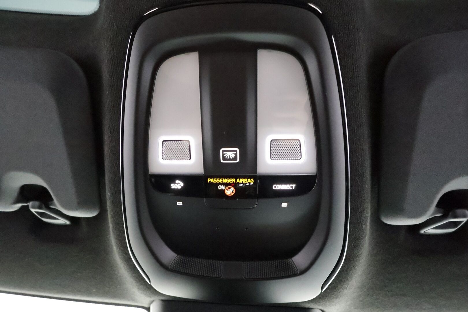 Polestar 2 2024 Standard range Single motor Plus Pack, 200kW, 69kWh - | Pilot&Plus | Facelift | ACC | ILP | Pixel-LED | Lasikatto | Harman/Kardon | 360° | BLIS | Pilot Assist | Keyless | Lämm. ratti | 2x Polestar alut | 