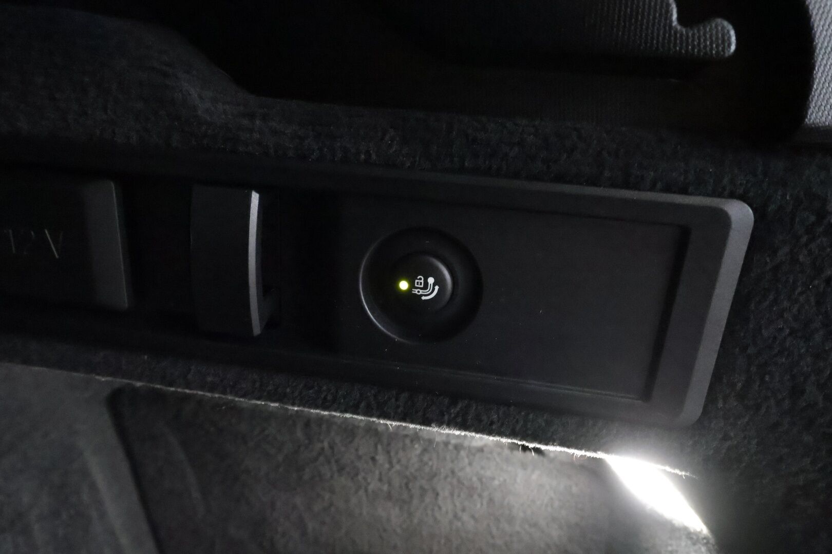 BMW 330 2021 G21 Touring 330e xDrive A Charged Edition M Sport *ACC / Comfort Access / Hifi / Muistipenkki / Koukku / Navi / LED* - Akku kuntotarkastettu / P.kamera / Sähköpenkit - HULLU BLACKWEEK KORKOTARJOUS 2,49%