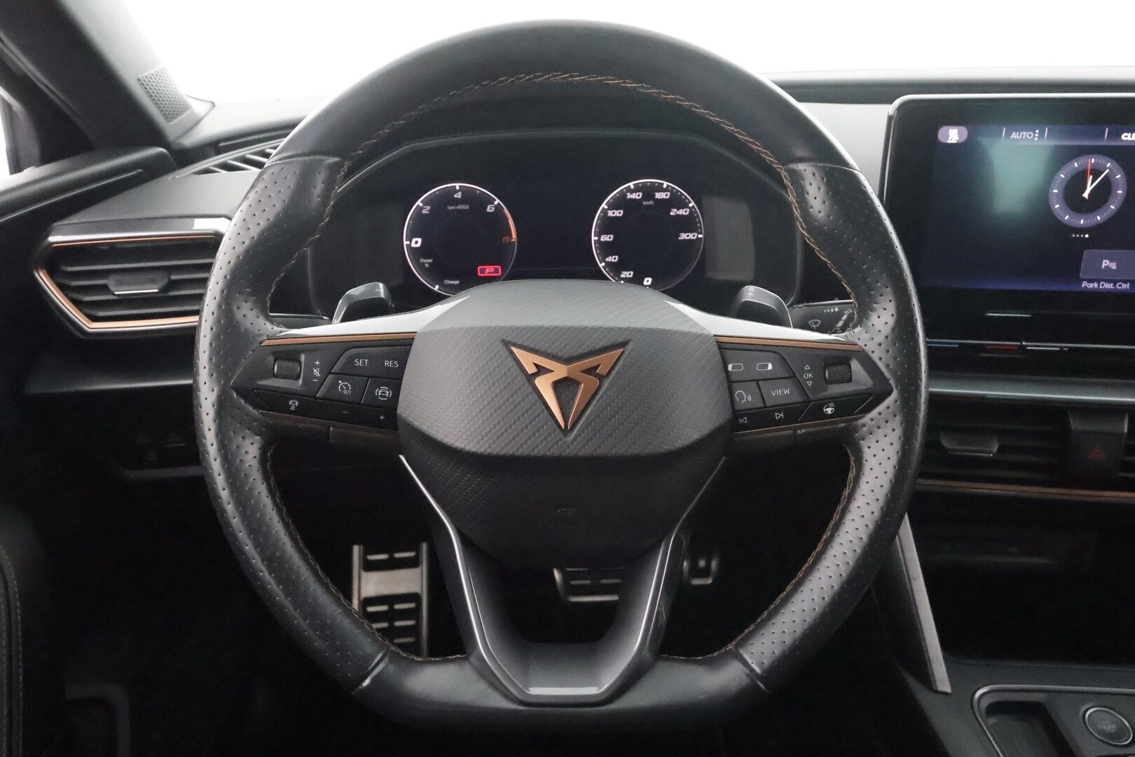 Cupra Leon 2022 1,4 PHEV 180 kW e-HYBRID DSG * ACC / LED / P.Kamera / Muistipenkki / Navi / Kaistavahti / Keyless * - Merkkihuollot