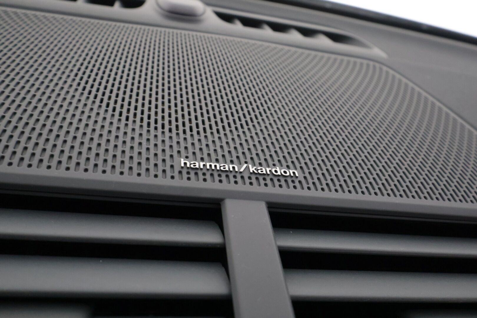 Polestar 2 2022 Long Range Dual Motor, 300kW, 78kWh - | Pilot&Plus | ACC | ILP | Pixel-LED | Harman/Kardon | 360° | Lasikatto | Muistipenkki | Sporttipenkit | BLIS | Pilot Assist | Merkkihuollot | 