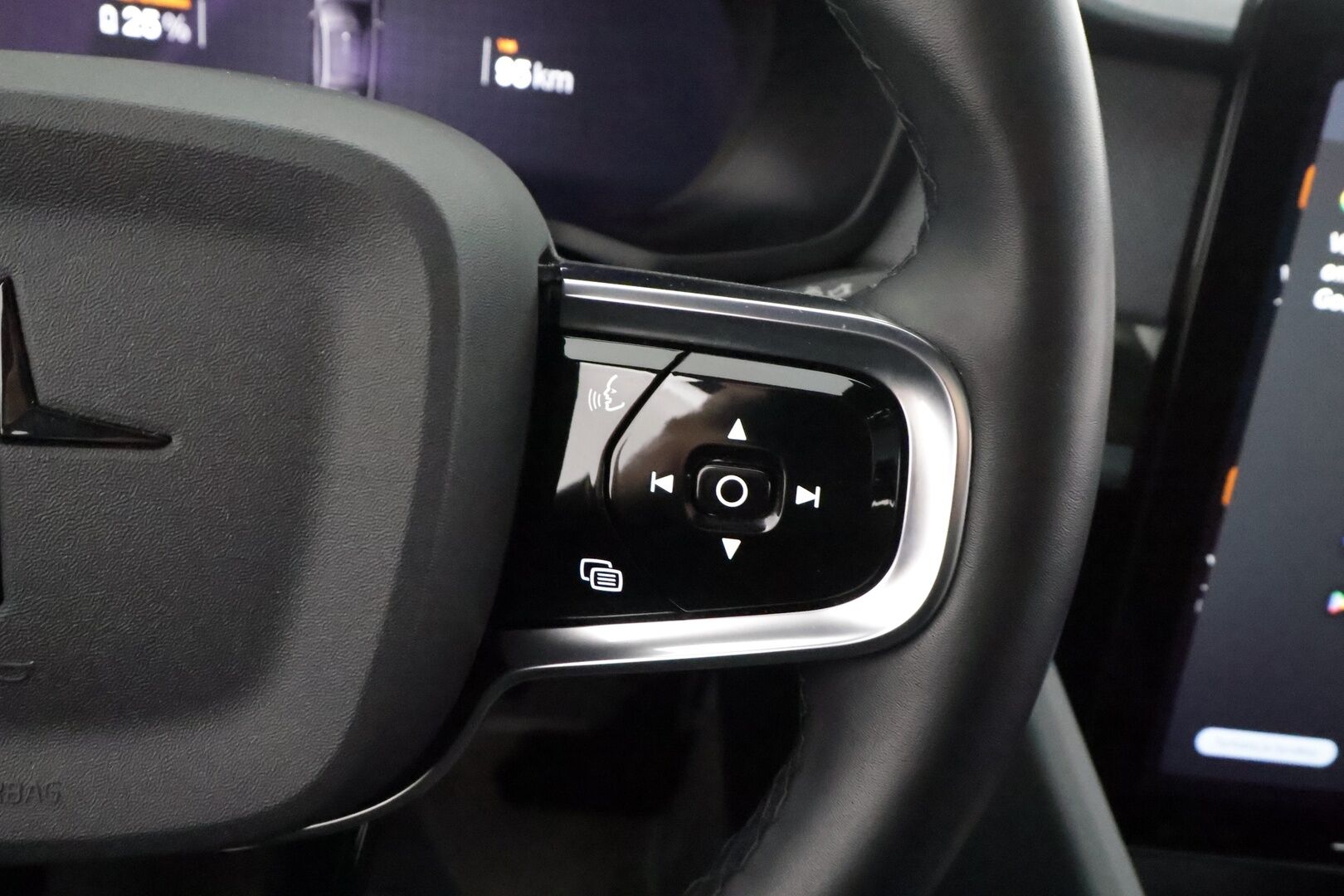 Polestar 2 2022 Long Range Dual Motor, 300kW, 78kWh - | Pilot&Plus | ACC | ILP | Pixel-LED | Harman/Kardon | 360° | Lasikatto | Muistipenkki | Sporttipenkit | BLIS | Pilot Assist | Merkkihuollot | 