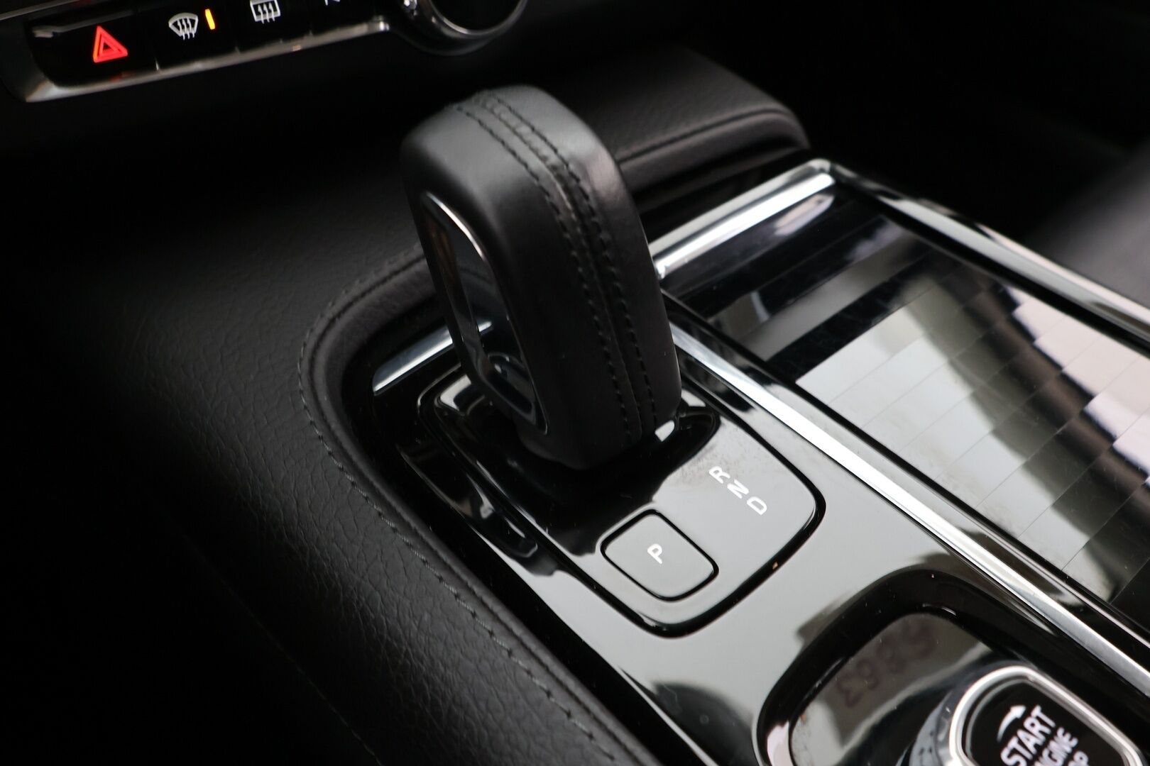 Volvo V90 2021 T6 AWD Inscription Expression Recharge Aut *Nahkapenkit /  H&K / Webasto / Adapt. vakkari / Koukku / Muistipenkki / - *juuri saapunut! / 2x renkaat&vanteet*