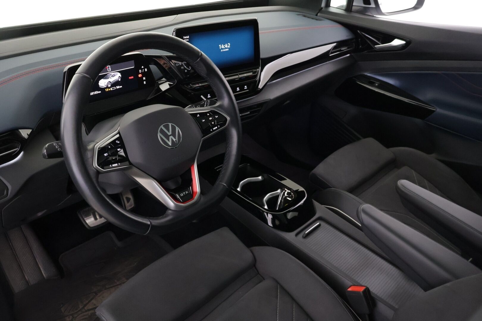 Volkswagen ID.4 2022 GTX AWD Business Top-Sport 220kW / ACC / ILP / 360°-kamera / Muistipenkit / Lasikatto / Koukku - iQ.Light / Sähkötoiminen takaluukku / DCC-alusta / Top-Sport / Navi / Katvevaroitin / Hierontaistuin kuljettajalla