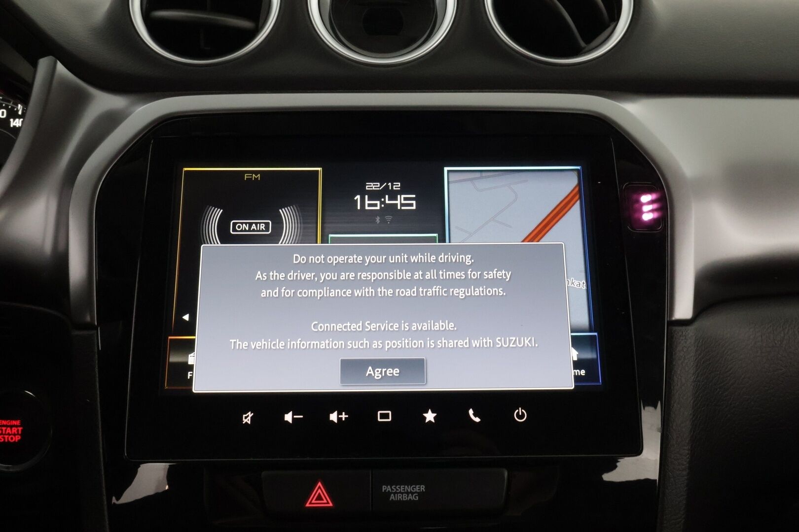 Suzuki Vitara 2025 1,4 BOOSTERJET 48V HYBRID 4WD GL+ 6MT * Adapt.Vakkari / Peruutuskamera / BLIS / Navi / Adapt.LED / KeylessGo / Lohko & Sisäpistoke - 1OM Suomiauto / Merkkihuollot / Metalliväri / Supervarusteet! - HULLUT JOULUT KORKOTARJOUS 2,49% 