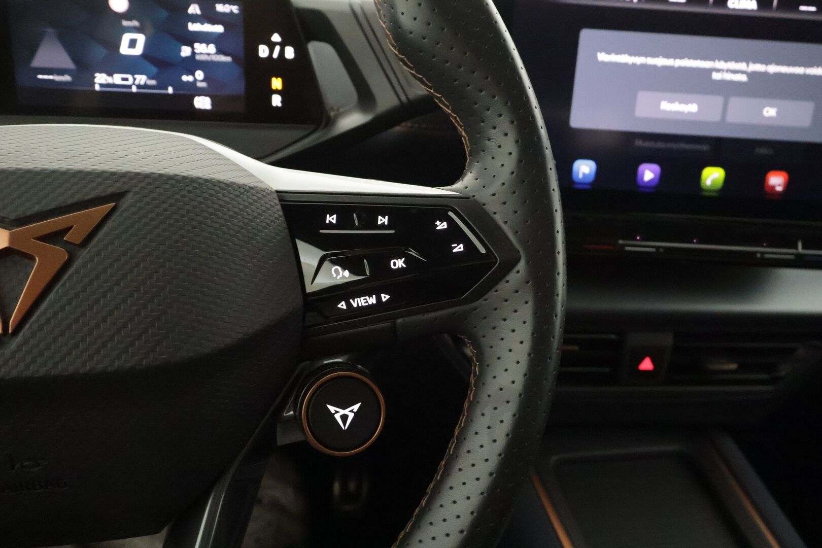 CUPRA Born 2022 e-Boost 170 kW 58 kWh - | ACC | ILP | HUD | DCC | Beats | Sporttipenkit sähköllä ja hieronnalla | Lasikatto | P.kamera | Keyless | Apple & Android | 2x renkaat aluin | 