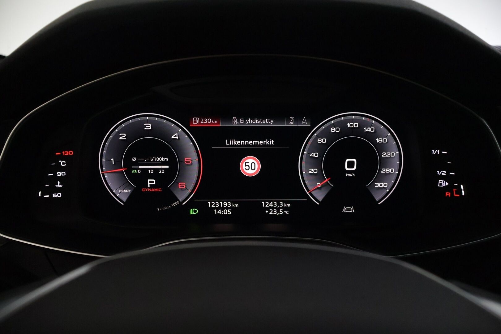 Audi A6 allroad 2020 Business 45 TDI MHEV quattro tiptronic-autom. - | Kovilla Kamoilla! | Adapt. Cruise | Bang & Olufsen  | Ilma-alusta| Webasto | Koukku | P.Kamera | Digimittaristo | Apple&Android | Navi | Ambient |