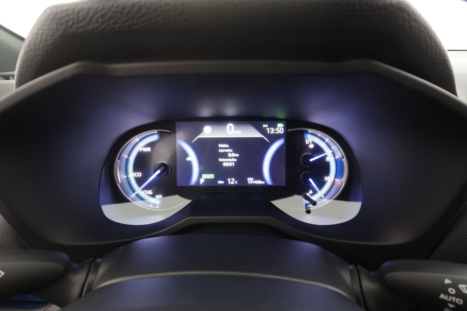 Toyota RAV4 2022 2,5 Hybrid AWD-i Style - | ACC | Puolinahat | Sähköpenkki | P.kamera | LTA | RSA | Apple & Android | Lämm. ratti | Keyless | LED | Sähk. takaluukku | 2x renkaat aluin | 