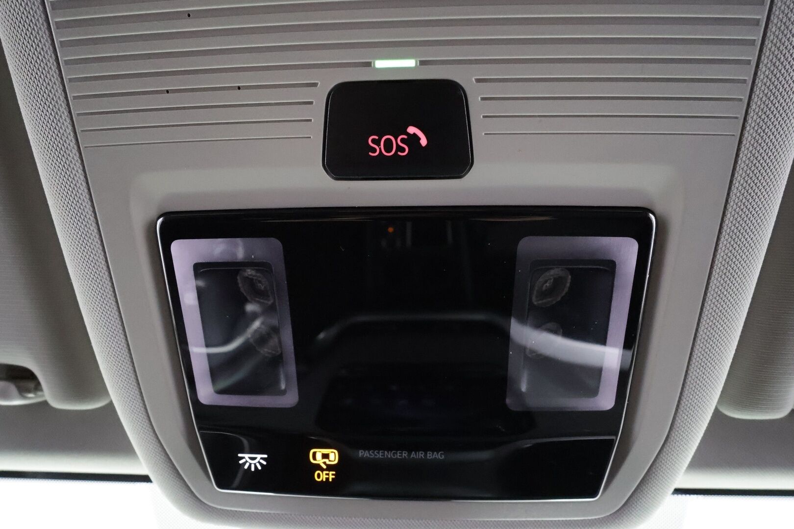 Skoda Enyaq 2022 80x 4x4 iV - Kahdet renkaat aluvanteilla | Merkkihuollettu | ACC | ILP | Koukku | Matrix LED | Puolinahat | Kamera | Navi | Keyless | Ratinlämmitin