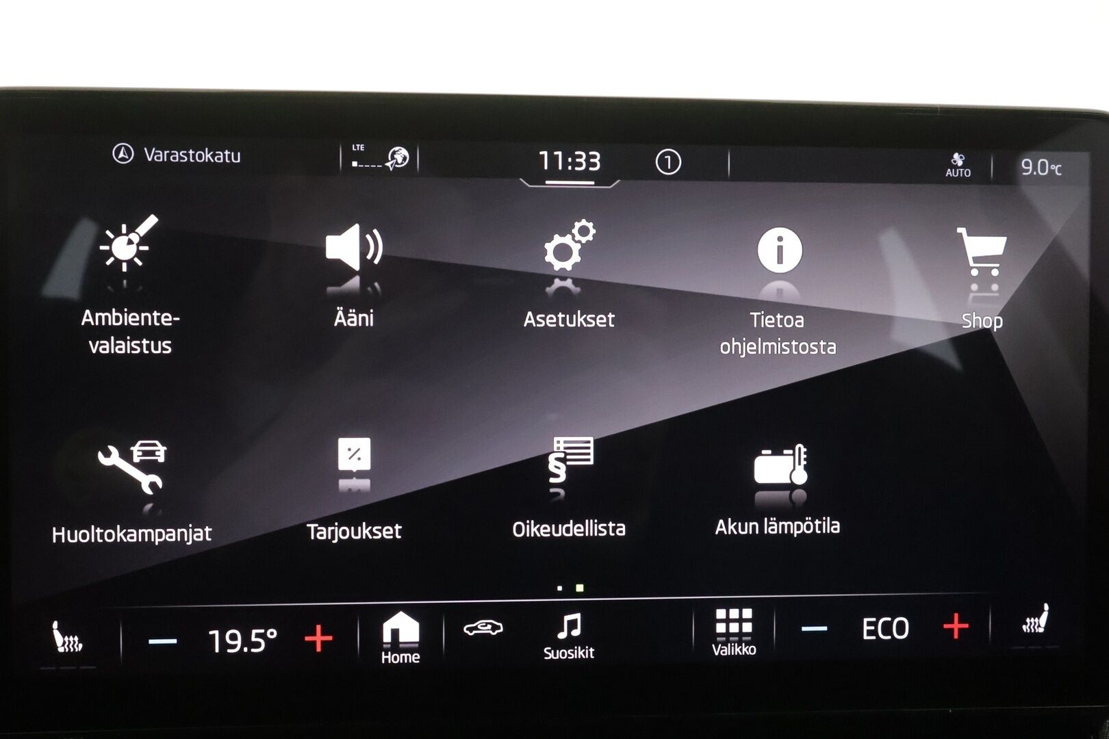 Skoda Enyaq 2022 80x 4x4 iV * ACC / ILP / Koukku / Matrix-LED / P.kamera / Keyless / Apple&Android *