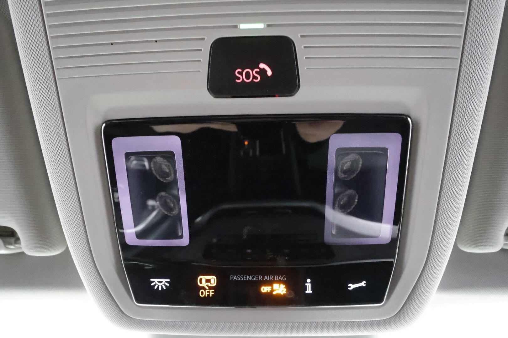 Skoda Enyaq 2022 80x 4x4 iV * ACC / ILP / Koukku / Matrix-LED / P.kamera / Keyless / Apple&Android *