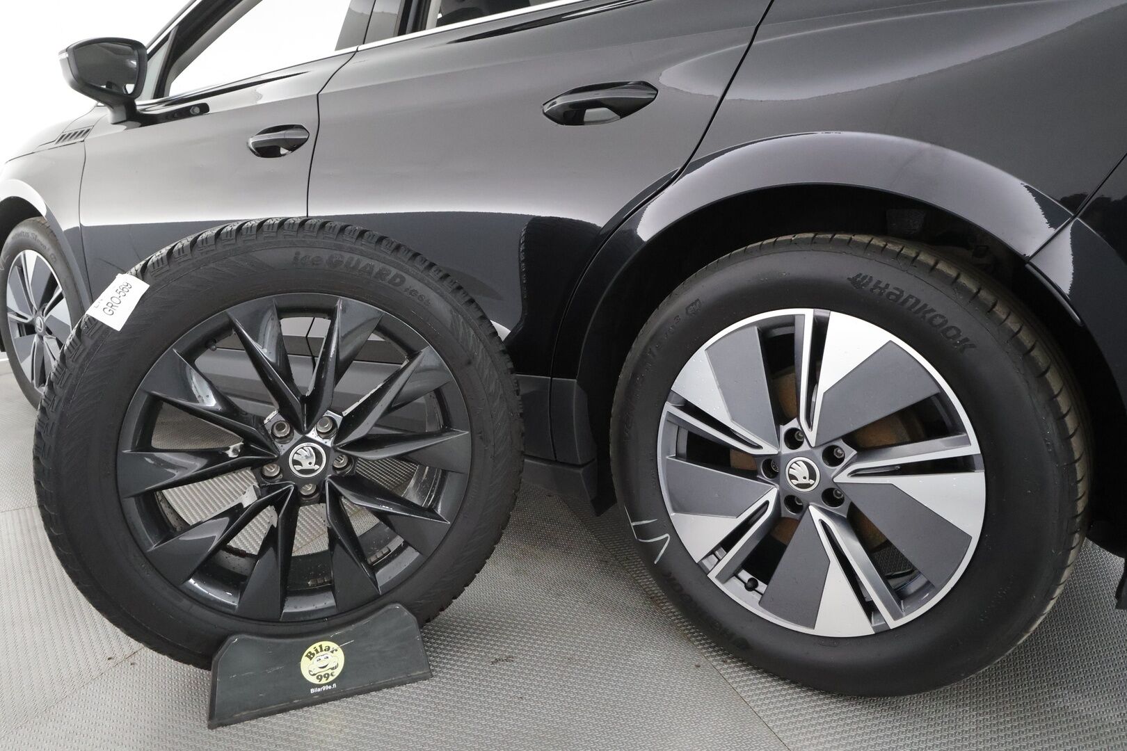 Skoda Enyaq 2022 80x 4x4 iV * ACC / ILP / Koukku / Matrix-LED / P.kamera / Keyless / Apple&Android *